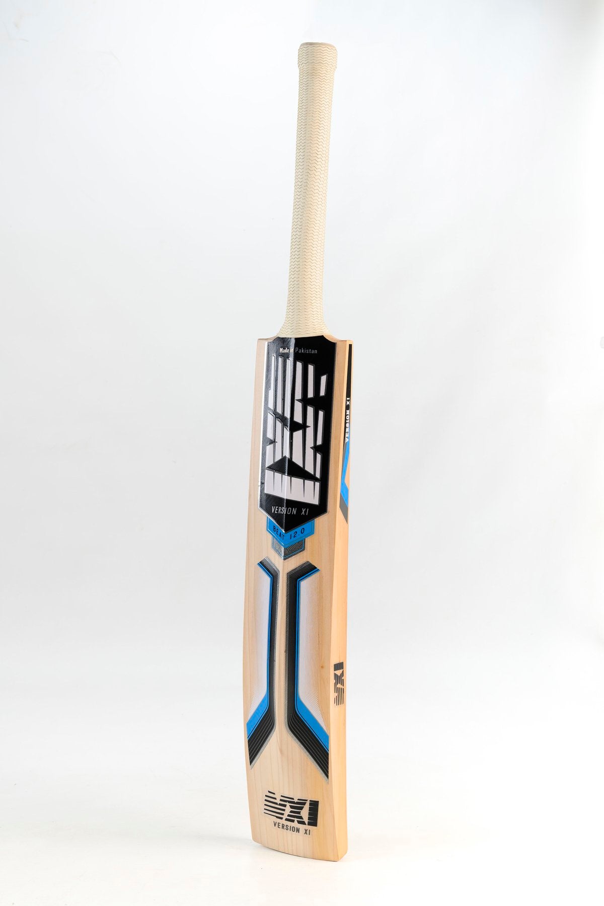 Beat 12.0 – English Willow Cricket Bat - image 3